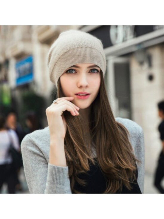 Cozy 100% Cashmere Oversized Beanie Hat for Women - Perfect Gift Box Accessory main image 5